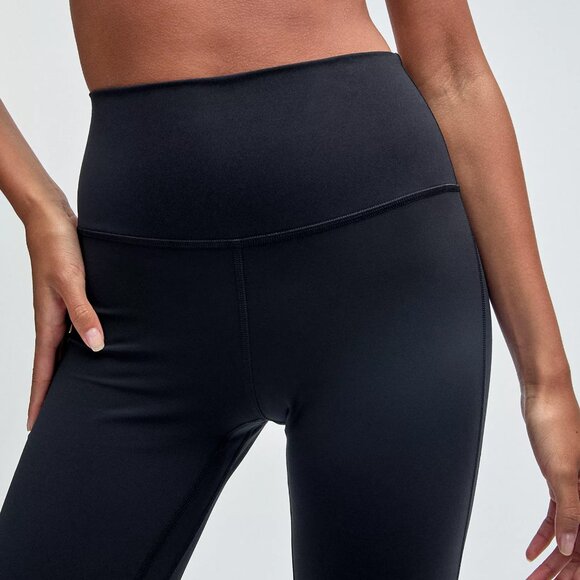 Align High-Rise Mini-Flare Pant - Picture 3 of 3